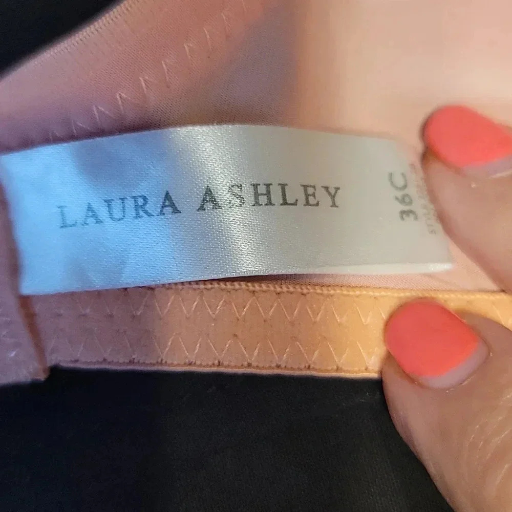 Laura Ashley peach bra - Picture 4 of 5